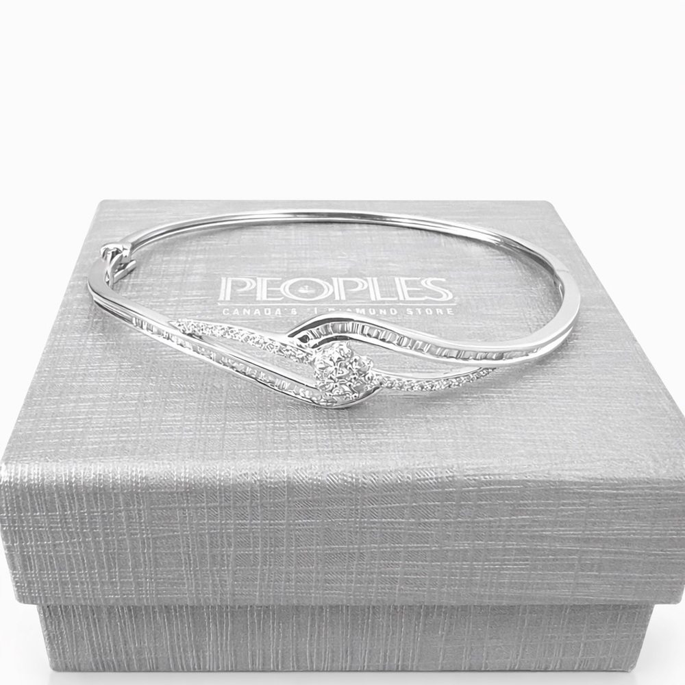 Peoples White Gold Diamond Bangle Bracelet